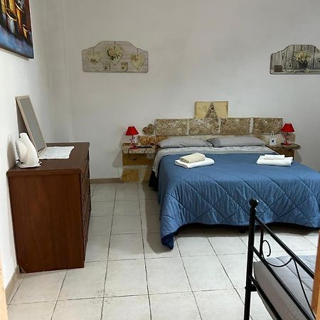 L'Atmosfera Apartment Бриндизи Екстериор снимка